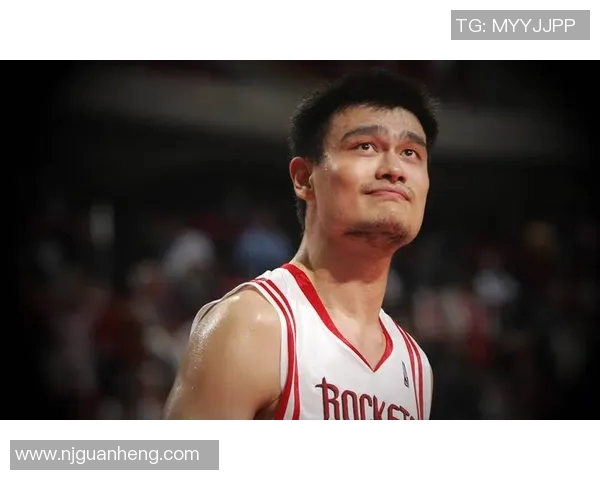 姚明少年说：从篮球场到人生舞台的成长与启示